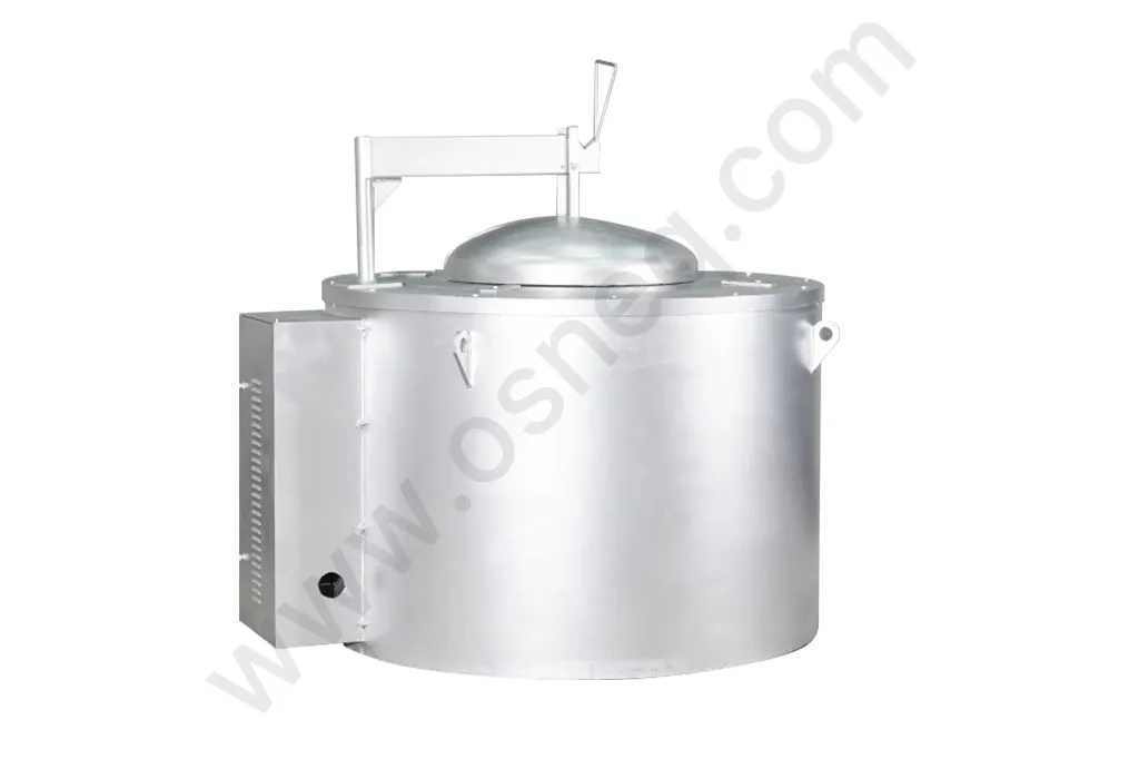 Aluminum melting furnace